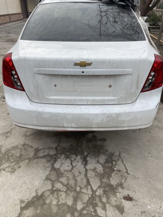 Lacetty Лачетти орка крышка багажника сотилади