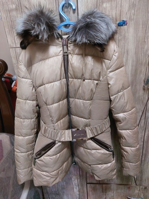 Куртка продаётся хорошем состоянии