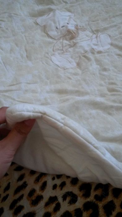 Олекотена завивка за бебе