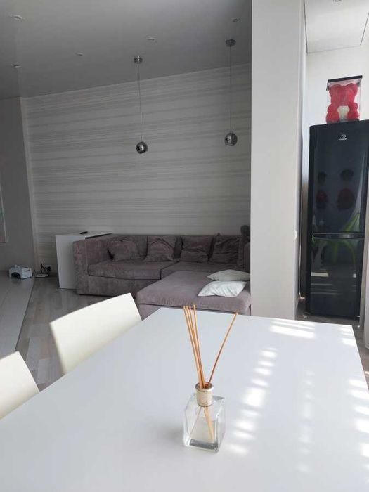 Дава се под наем Двустаен апартамент в София, Зона Б-18 - 65 кв.м за 498.27 € - Снимка #2