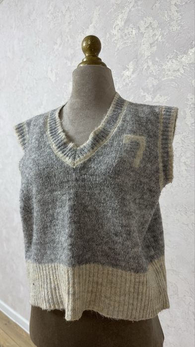 Безрукавка женская