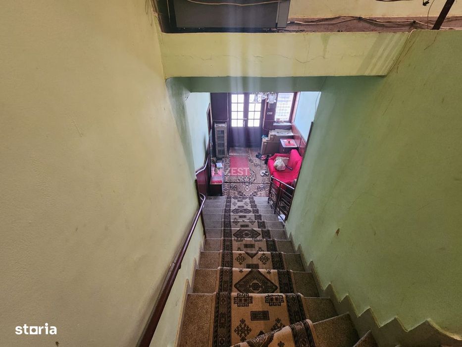 Casa Centru Iasi, 7 Camere, 143 Mp Utili, 22 Mp Beci, Magazie Si Garaj