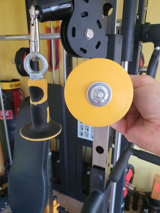 set manere ergonomice antrenament triceps, umeri, biceps, fitness, gym