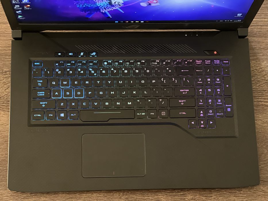 Laptop Gaming ASUS ROG Strix GL703GE | i7-8750H | GTX 1050 Ti | 16GB RAM | 1TB SSD