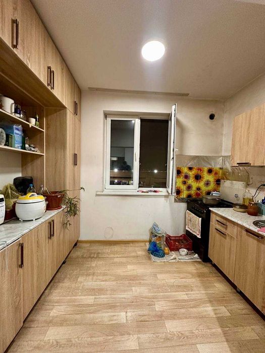 Продается квартира 3-х комнатная