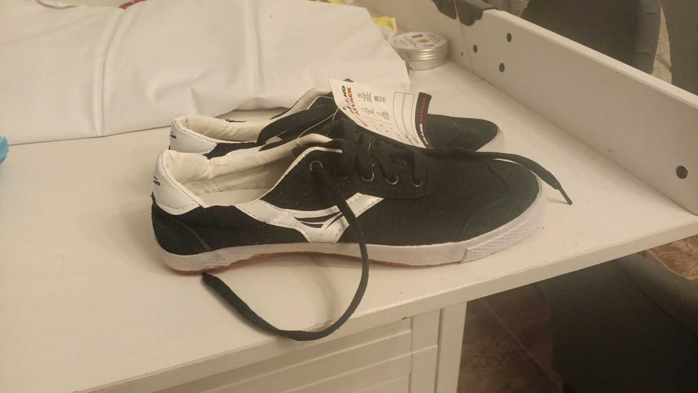 Спортни  гуменки