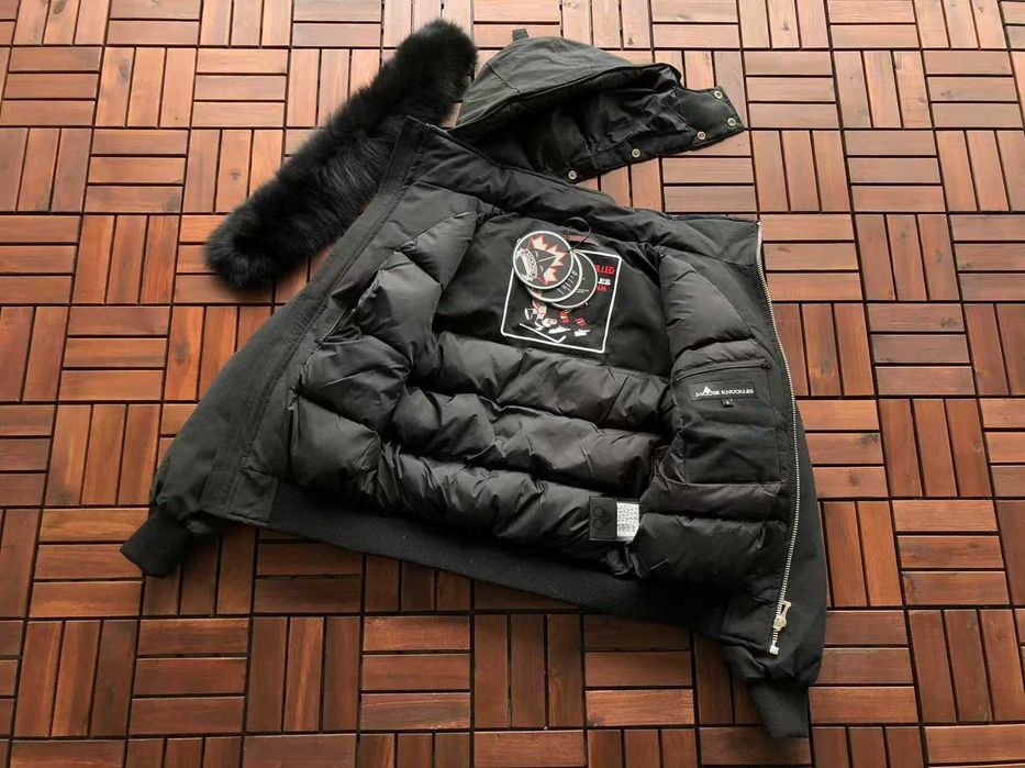 Geaca cu puf Moose Knuckles Premium