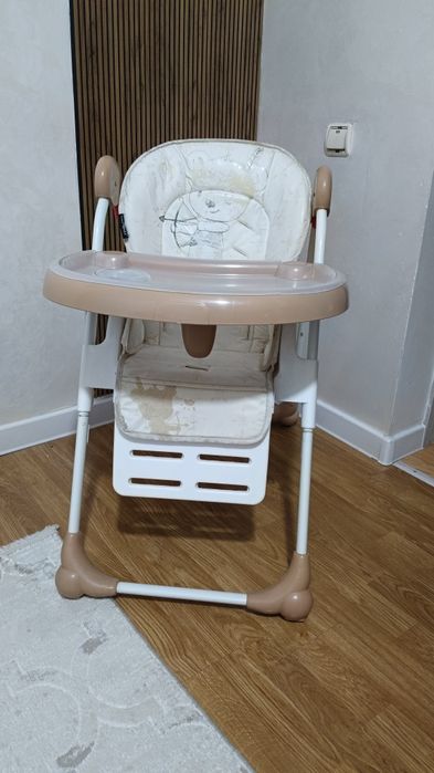 Продам стульчик для кормления