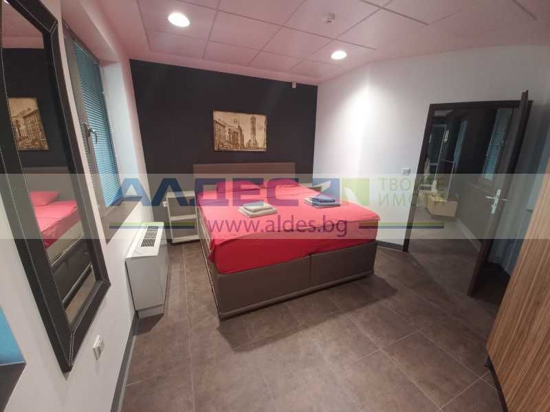 Стилно обзаведен тристаен ап. в Младост 4!