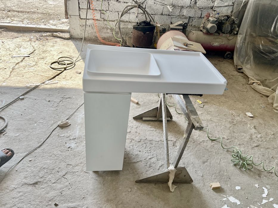 Раковина в ванную 90 см(под стиральную машину)