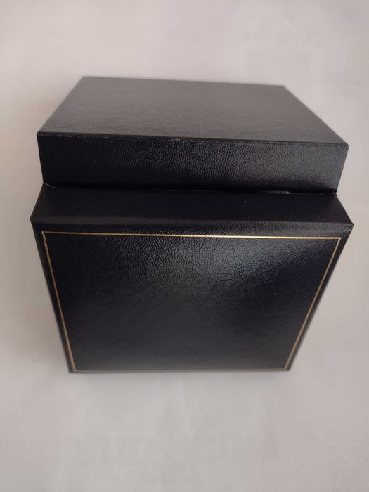 Подаръчна кутия за кюлче на Фибанк