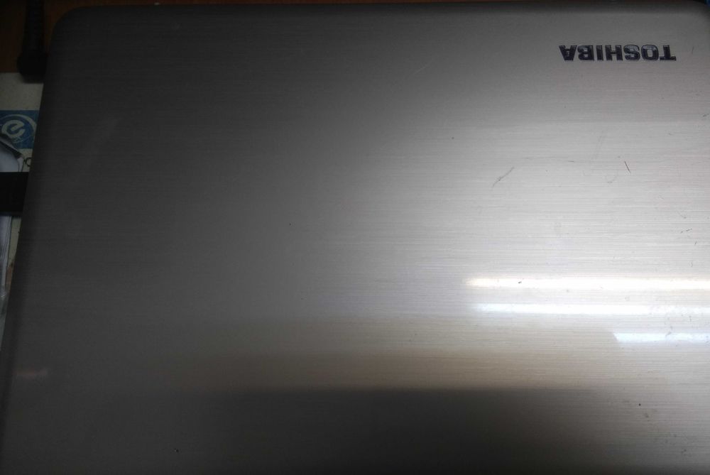 лаптоп Тошиба 11,6 инчов