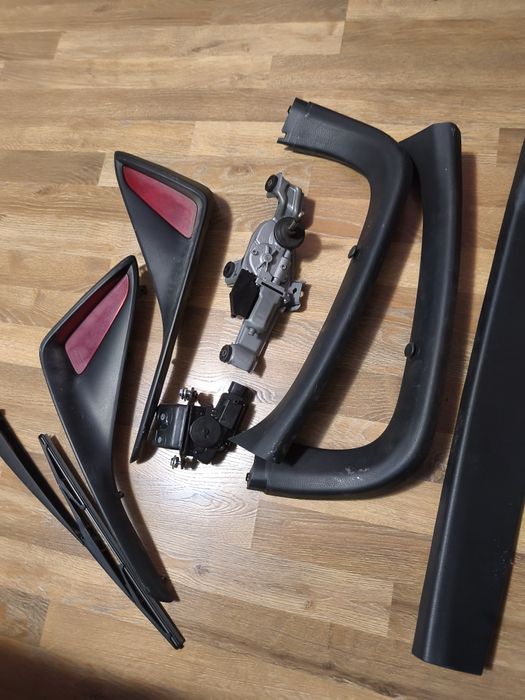 Piese Toyota CHR lunetă .sensori spate