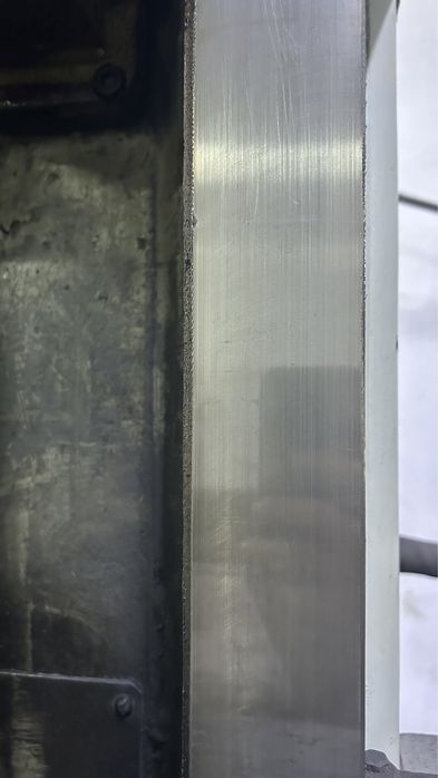 Расточной станок, токарь