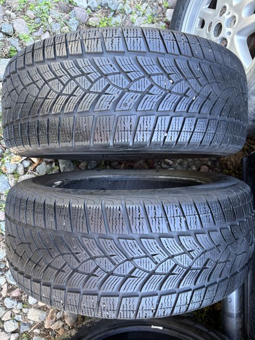 235/55 R17 2бр зимни гуми 2022 година
