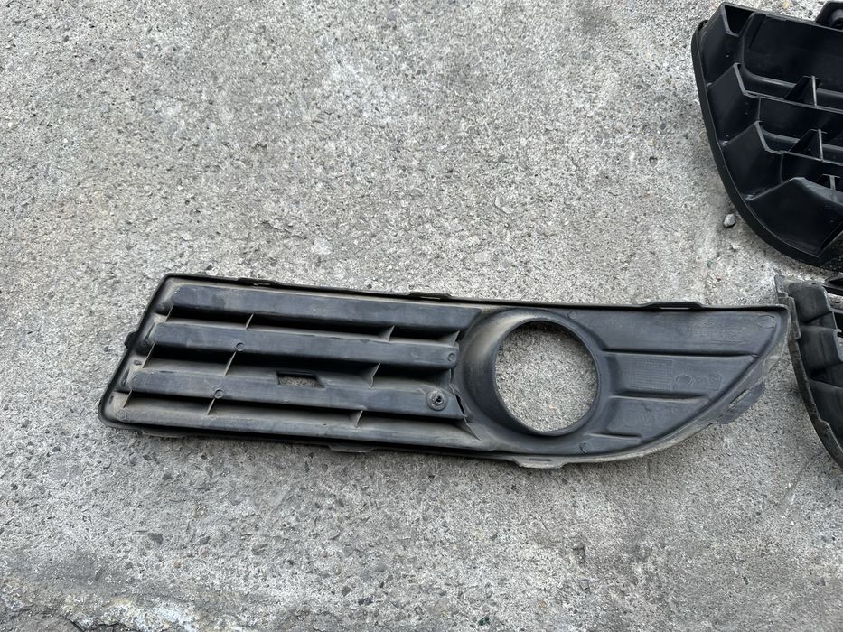 Решетки за VW Polo 9N Facelift