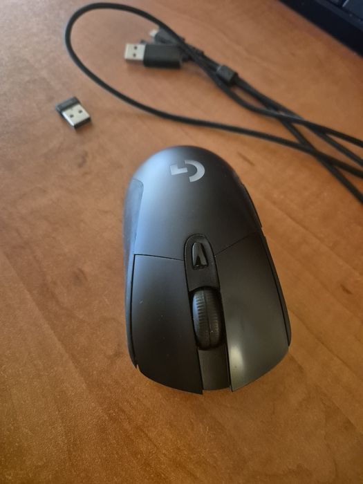 Logitech G703 Lightspeed Gaming Mouse