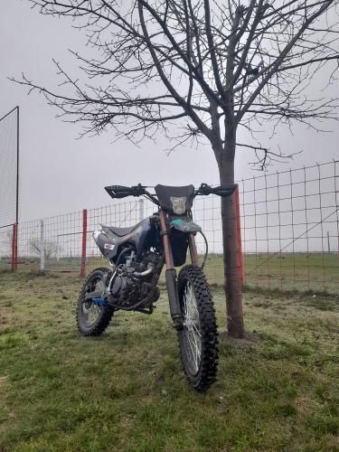 vând sau schimb kxd 150cc