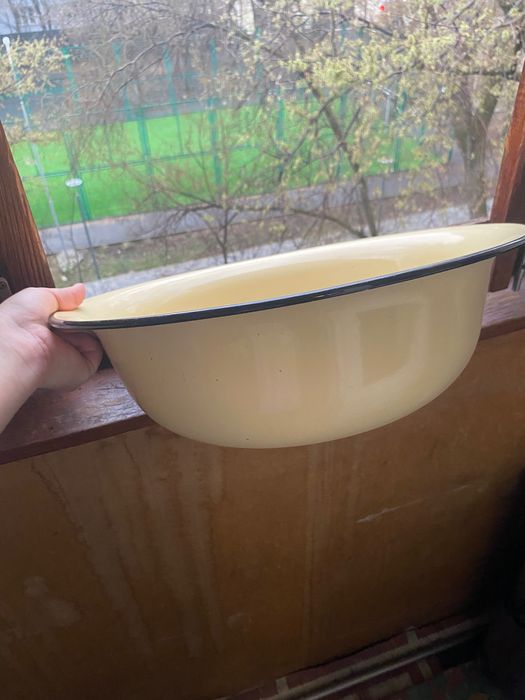 Ведра, тазик пластик и металл