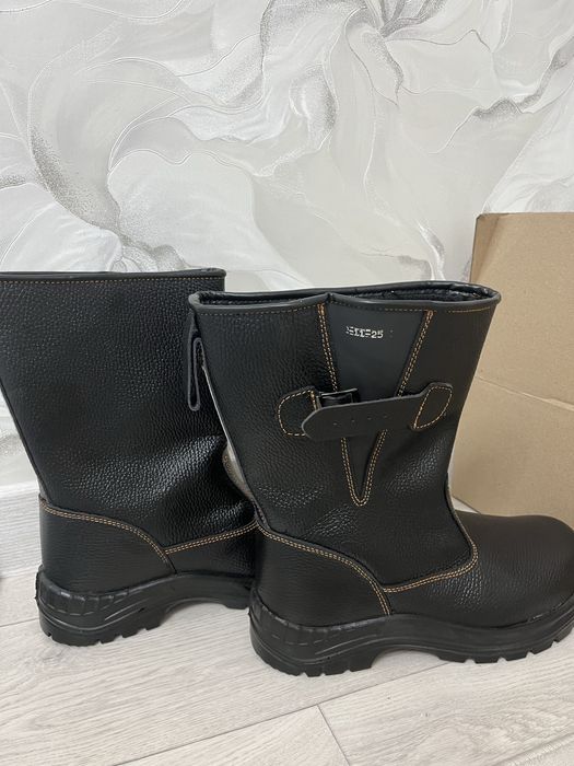 новый киілмеген сапоги сатылады