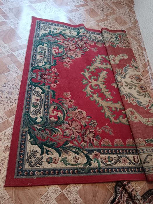 Срочно продам ковёр