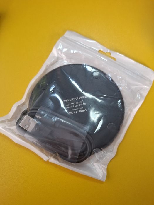 Wireless charger incarcator NOU