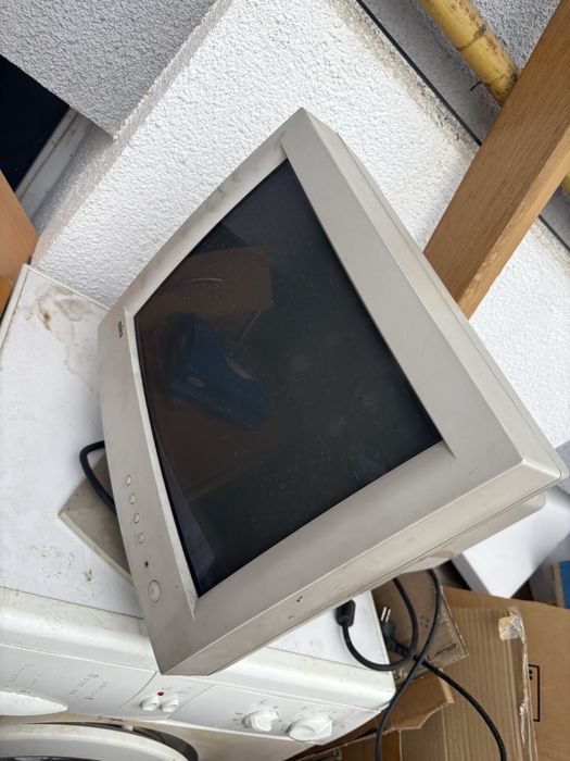 Calculator retro vintage complet + monitor CRT Miro