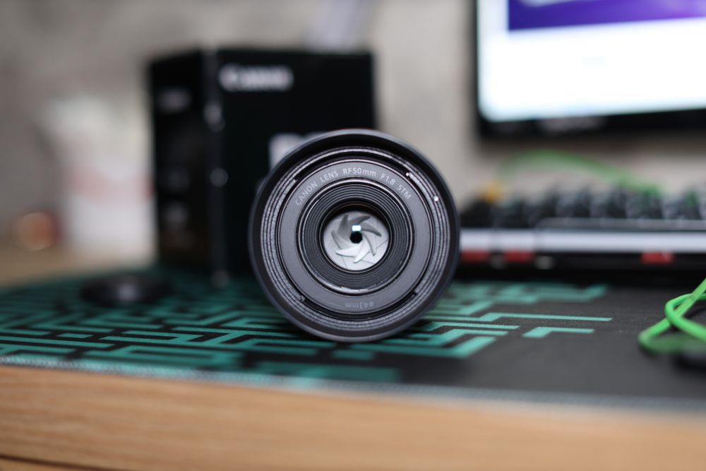 Canon RF 50MM F1.8