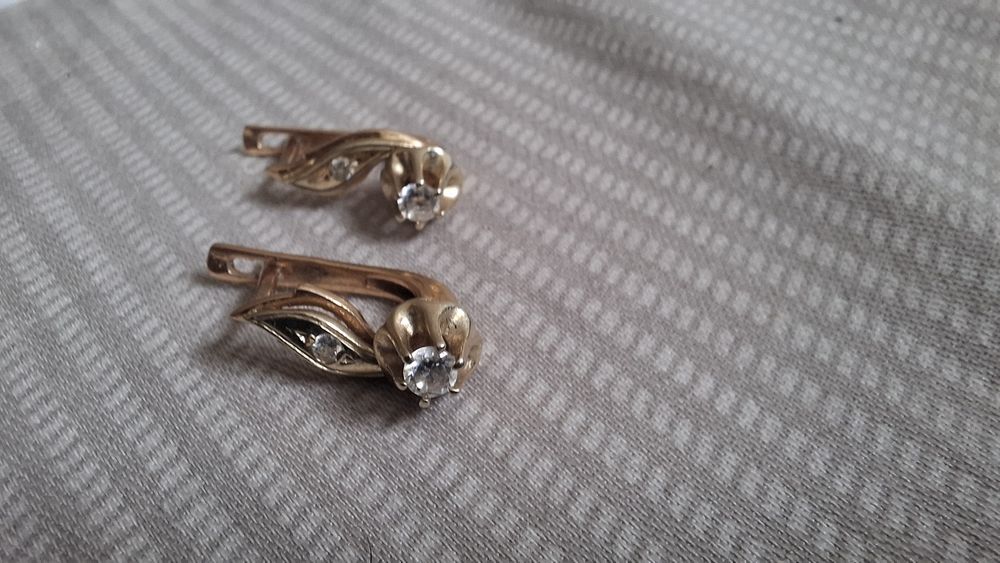 тилла сирга 585°проба.