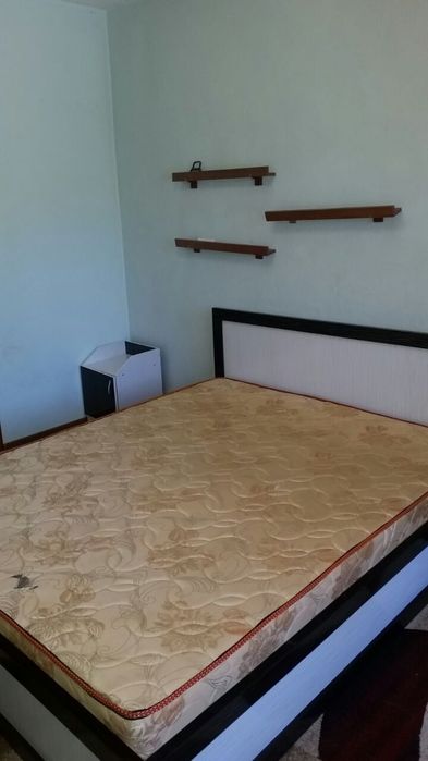 Аренда  медгородок 2.хонали оилага берилади расмдаги уй студентларга