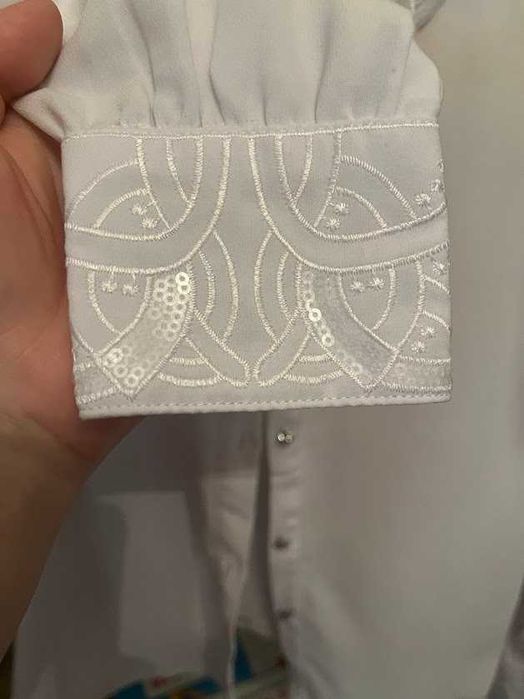 Школьная форма, блузки для девочки 1-3 кл