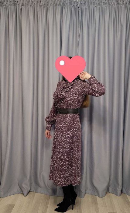 Rochia violet midi cu mâneci lungi