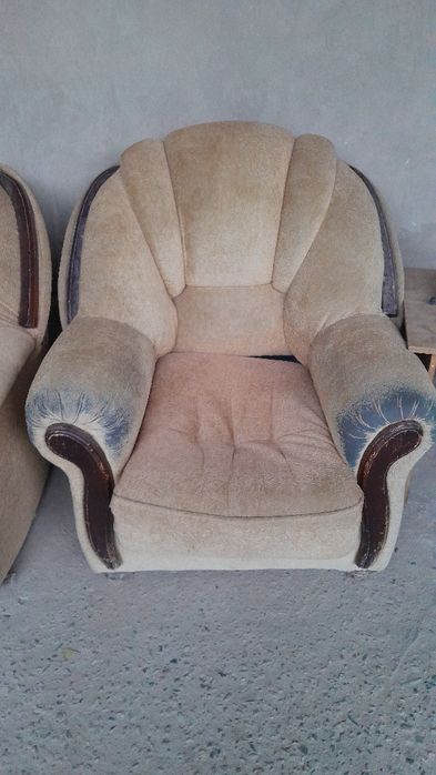 Диван с креслом бу