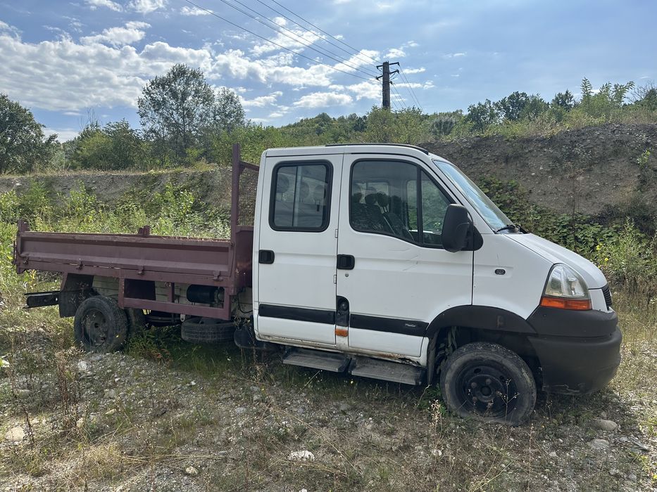 Renault Master cu bena basculabila