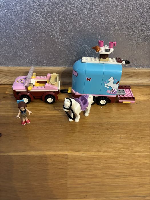 Lego friends remorca pentru calut