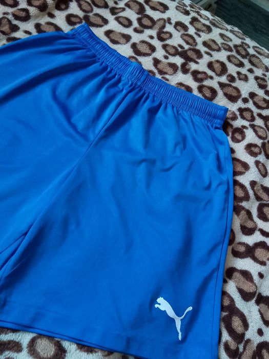 Pantaloni scurți sport Puma