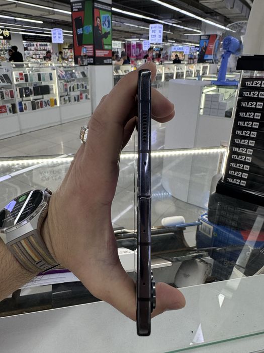 Samsung Z Fold5 256 gb