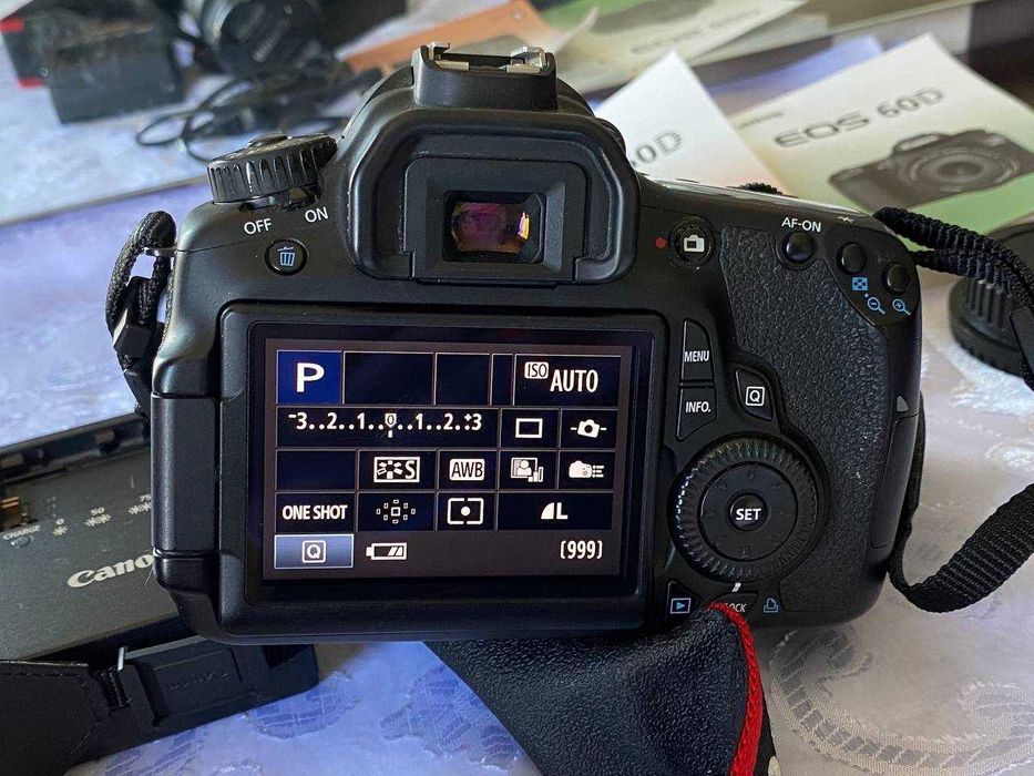 Canon EOS 60D с набором в отличном состоянии