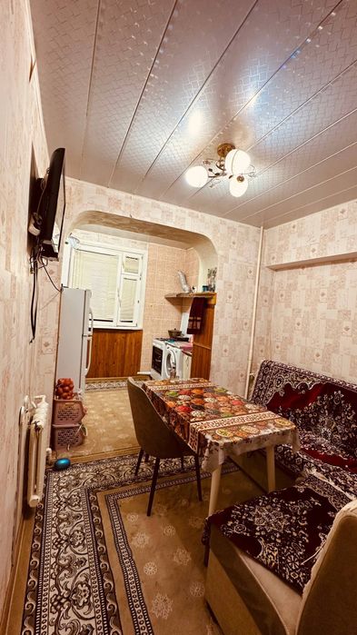 Продаётся дом  uch tepa prakraturasi roʻparasida