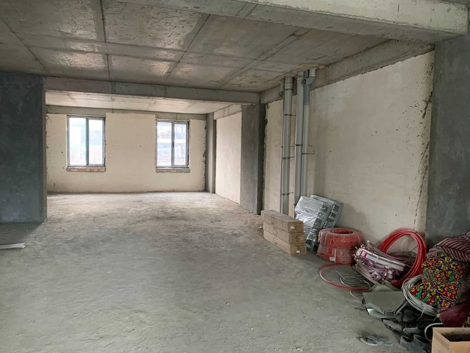 [KM] Продается коммерческое помещение на 1 линии Шота Руставели