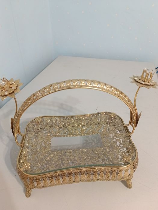 Продам конфетницы и фруктовницу