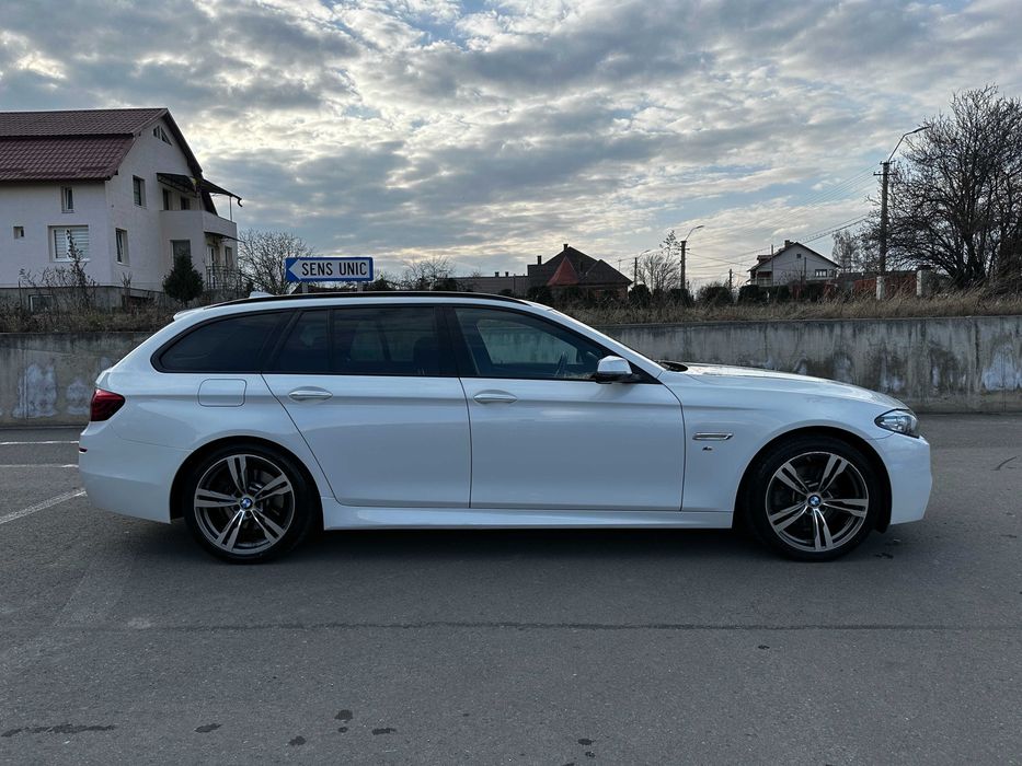 BMW 520D Touring X-Drive M Pack
