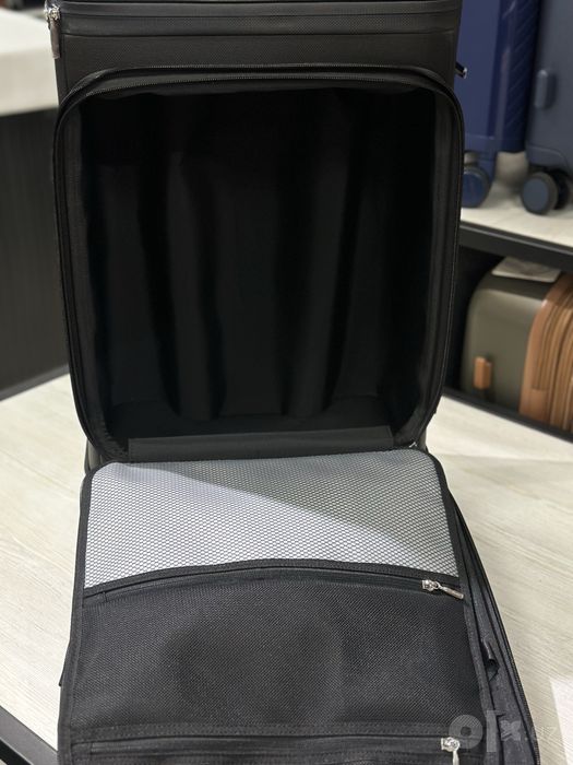 Премиальный чемодан Montblanc