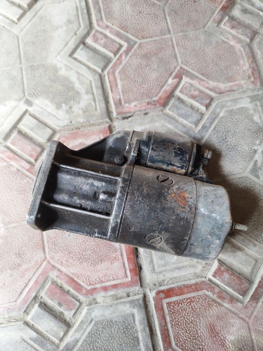 Стартер Фольксваген гольф 2