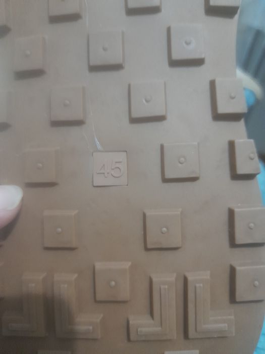 Кроссовки мужские