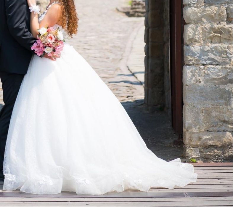 Булчинска   рокля