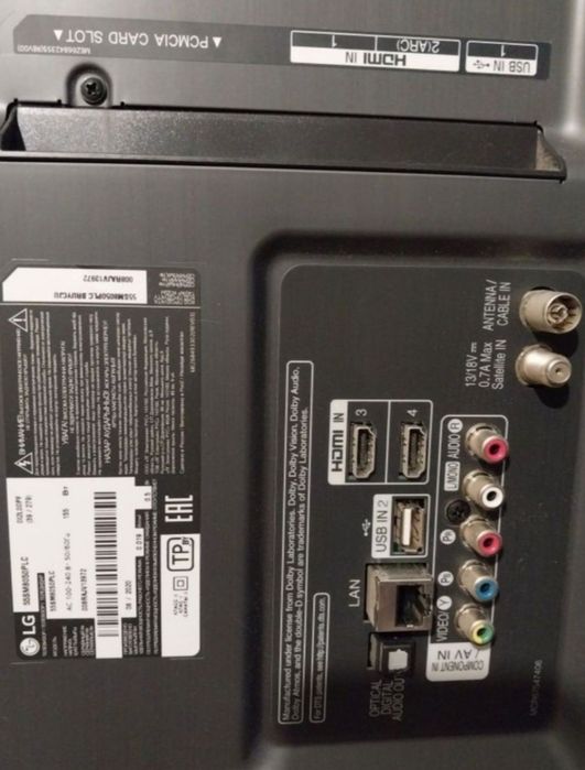 Большой 4К смарт телевизор LG 140см