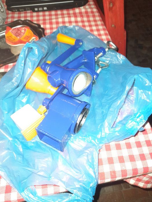 Masina de maxinat nuca