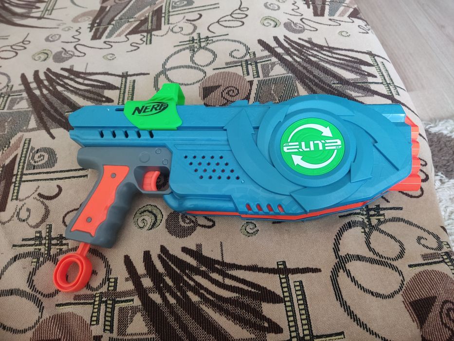 Пистолет Nerf Elite 2.0