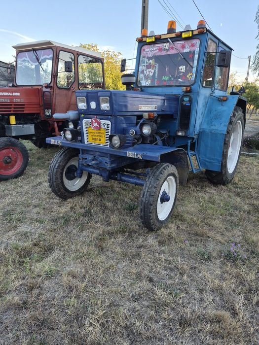 Tractor universal 650
